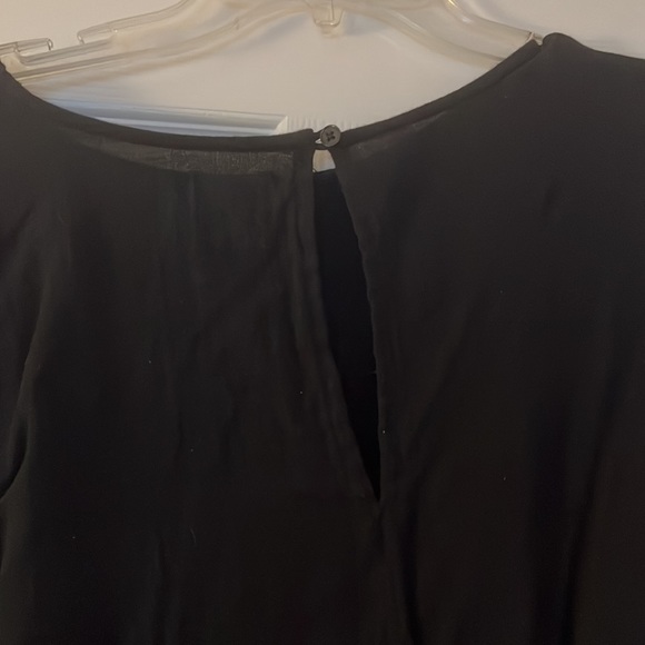 Simple black sundress - Picture 4 of 4